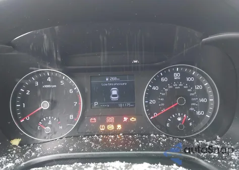 2021 Kia Forte Lxs z USA, uszkodzony, nr VIN 3KPF24AD0ME273725